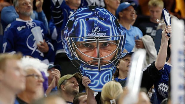 Lightning-fans-Mike-Carlson.jpg